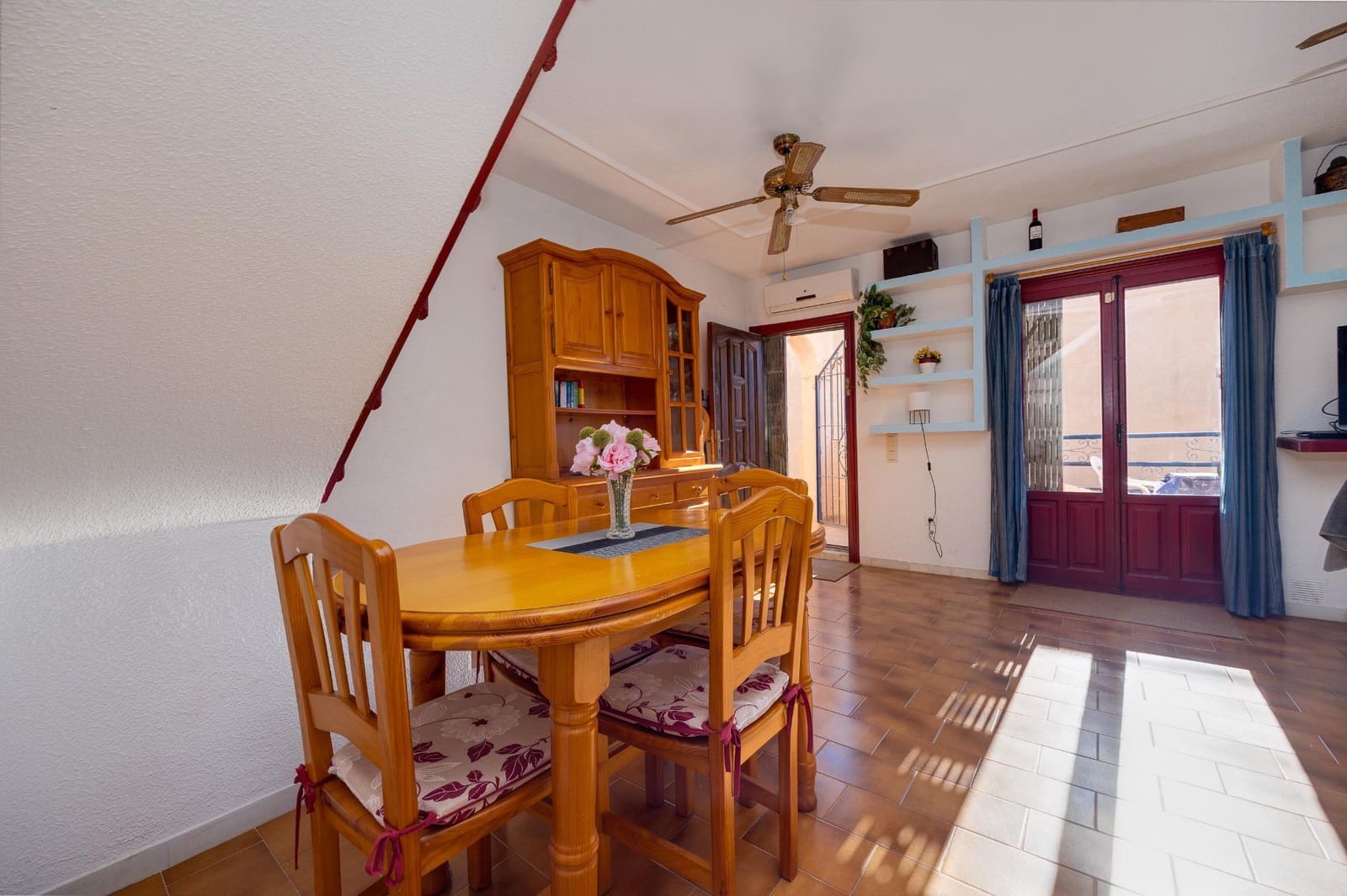 3 sovrum Bungalow till salu i Torrevieja - 165 000 € (Ref: 9438658)