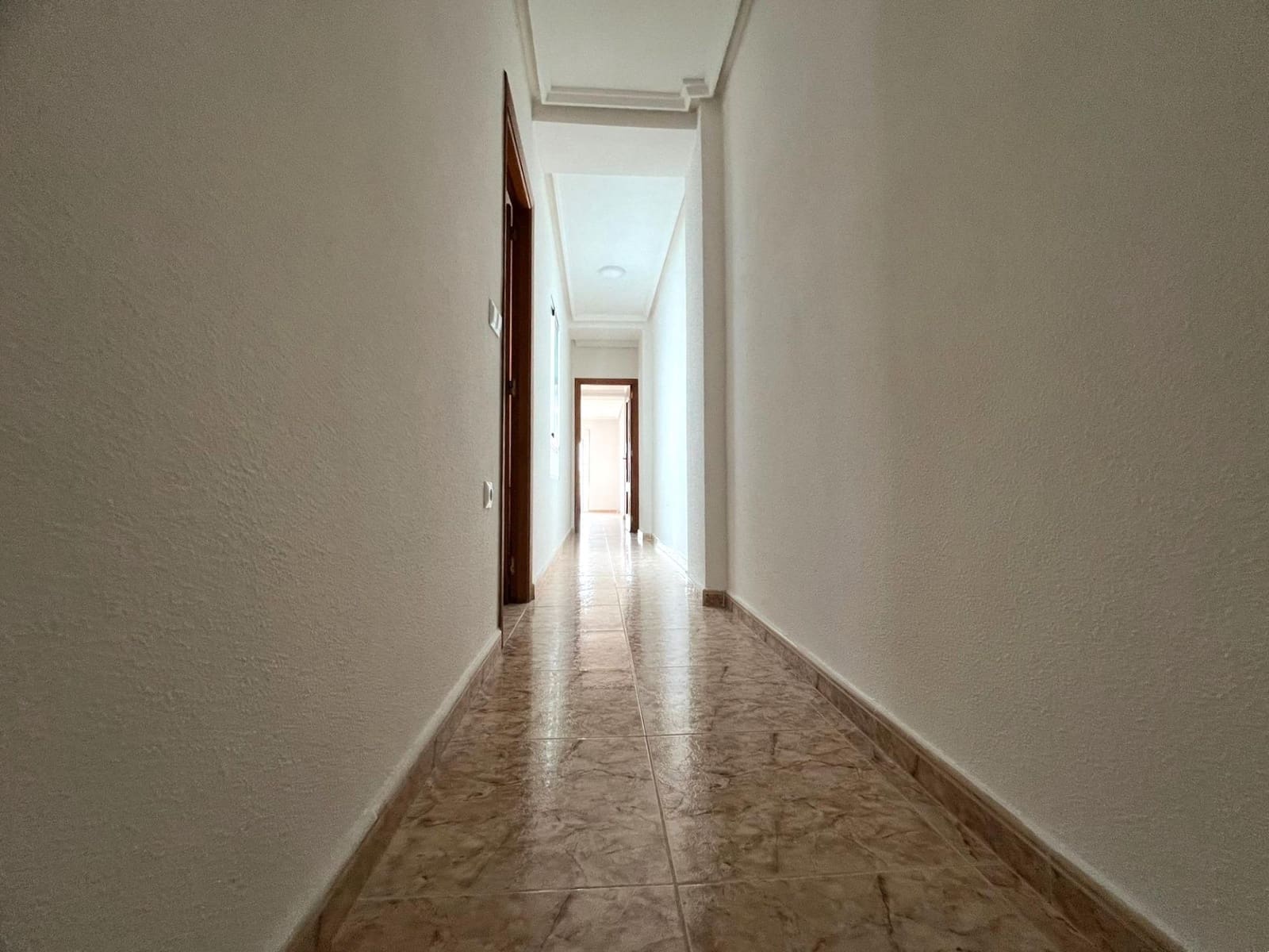 2 sypialnia Apartament na sprzedaż w Torrevieja - 145 000 € (Ref: 9438659)