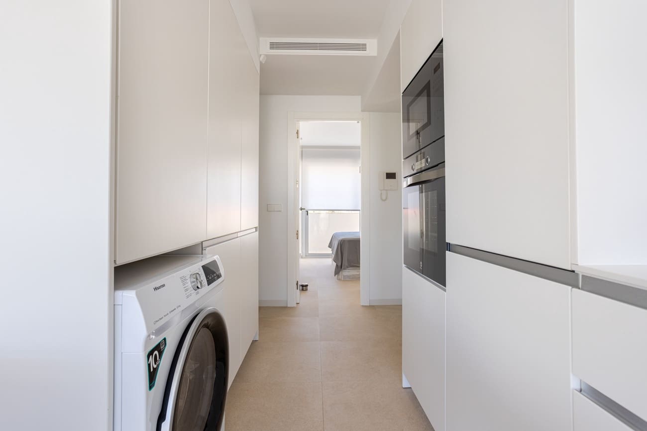 3 sypialnia Apartament na sprzedaż w Torrevieja z basenem garażem - 340 000 € (Ref: 9438666)