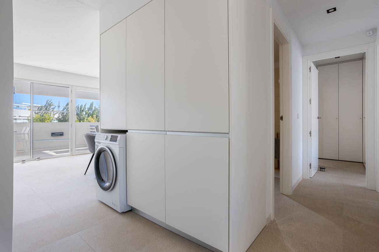 3 sypialnia Apartament na sprzedaż w Torrevieja z basenem garażem - 340 000 € (Ref: 9438666)