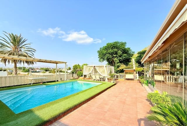 3 soveværelse Villa til salg i Benferri med swimmingpool - € 329.900 (Ref: 9438668)