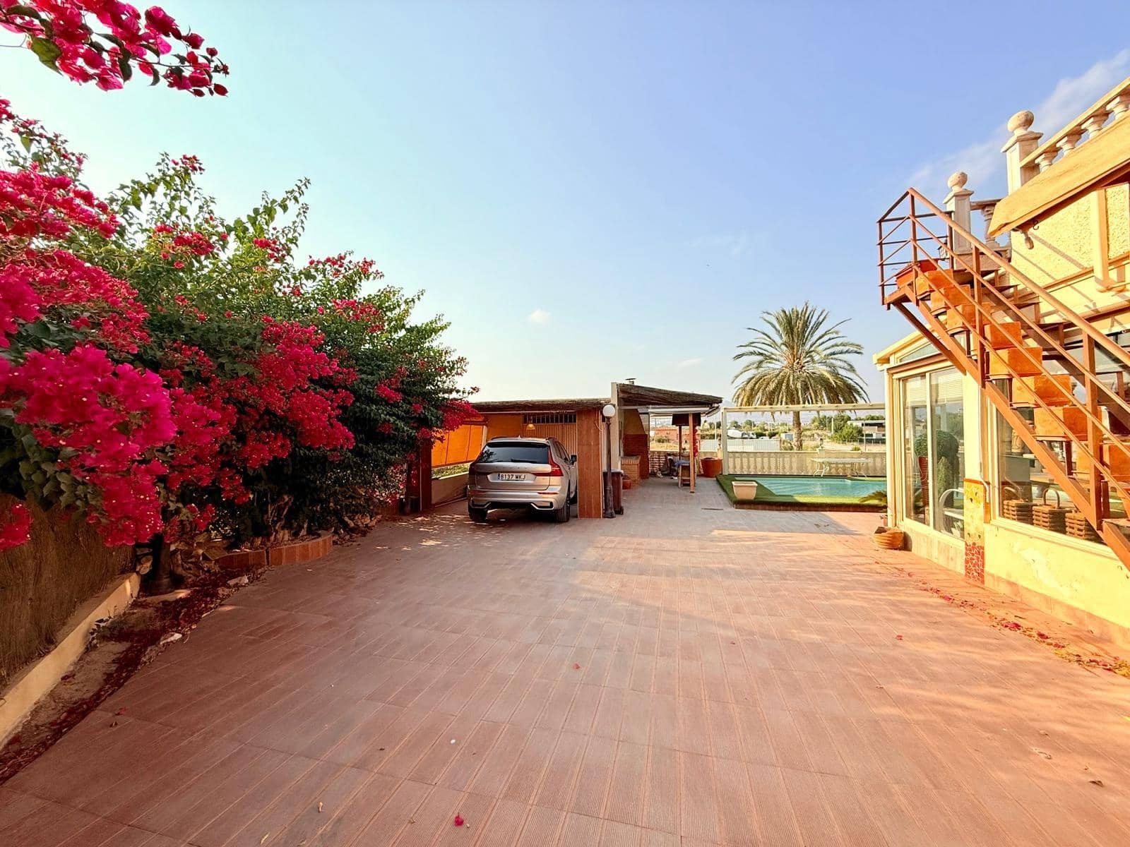 3 bedroom Villa for sale in Benferri with pool - € 329,900 (Ref: 9438668)