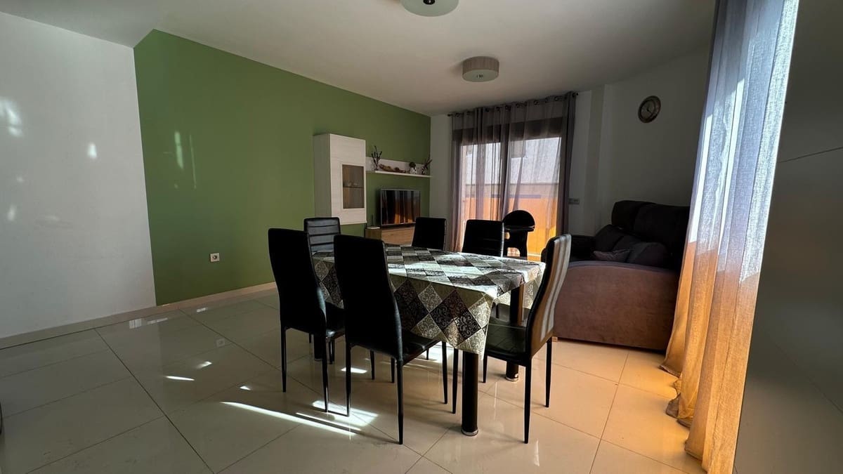 2 sovrum Lägenhet till salu i Torrevieja - 220 000 € (Ref: 9438677)