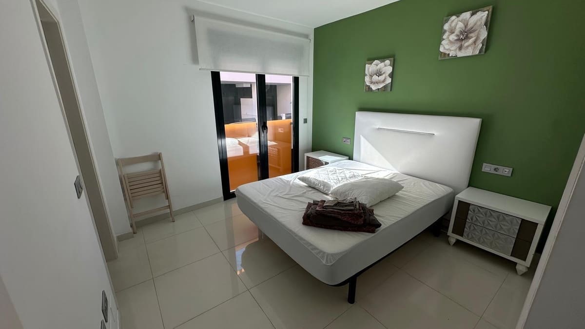 2 sovrum Lägenhet till salu i Torrevieja - 220 000 € (Ref: 9438677)