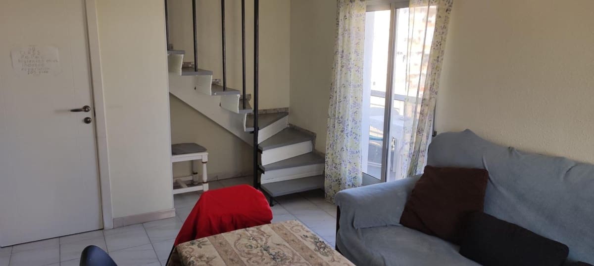 4 soveværelse Lejlighed til salg i Alicante by - € 110.000 (Ref: 9438678)