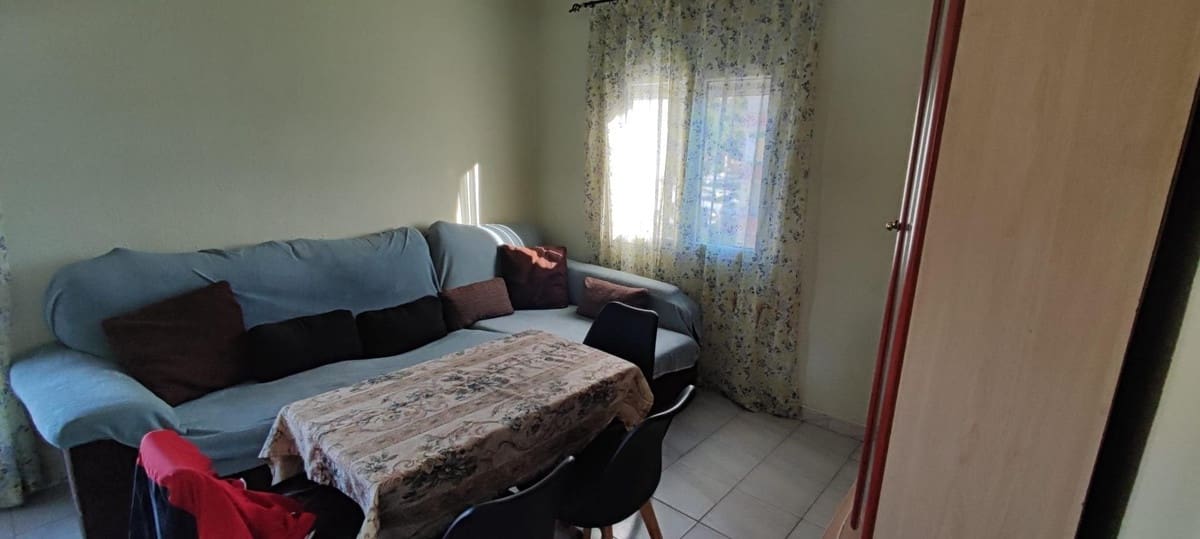 4 soveværelse Lejlighed til salg i Alicante by - € 110.000 (Ref: 9438678)