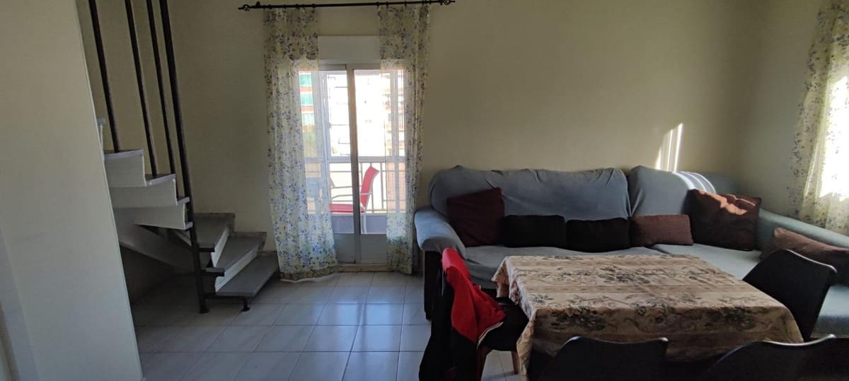 4 soveværelse Lejlighed til salg i Alicante by - € 110.000 (Ref: 9438678)