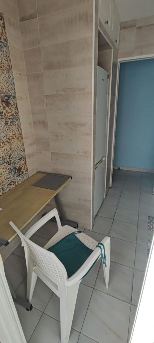 4 soveværelse Lejlighed til salg i Alicante by - € 110.000 (Ref: 9438678)