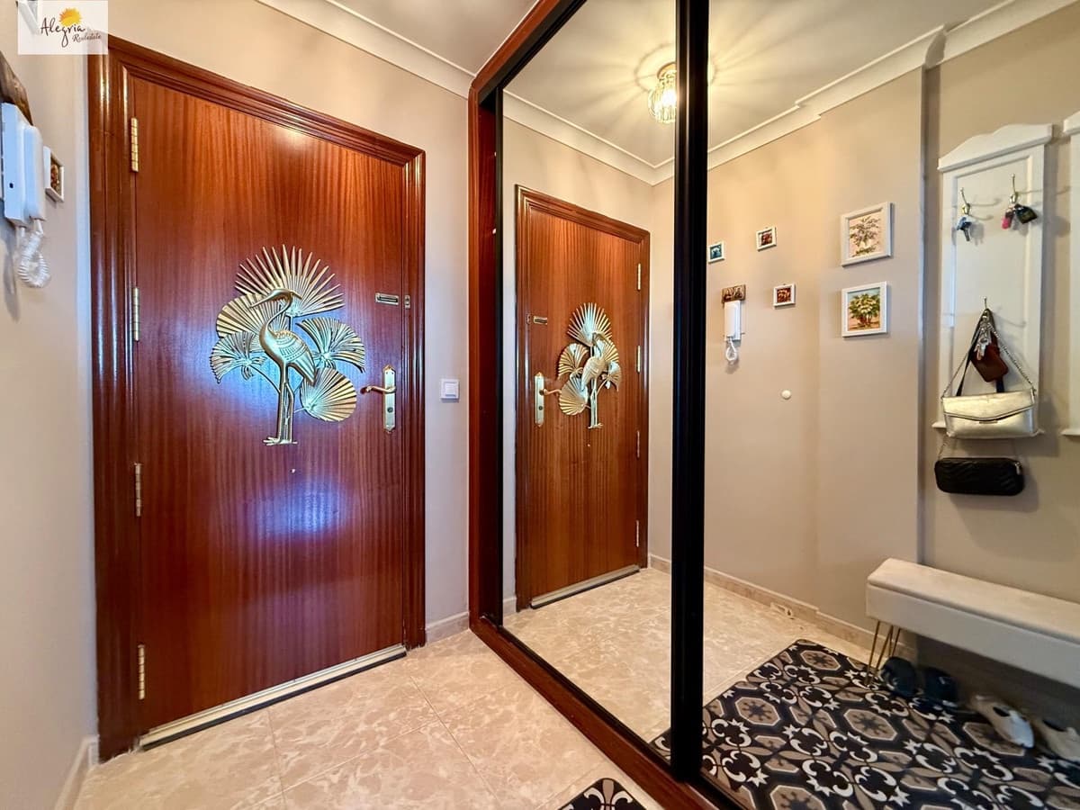 2 makuuhuone Huoneisto myytävänä paikassa Alicante kaupunki - 179 000 € (Ref: 9438680)