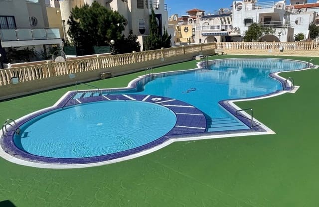 2 soveværelse Lejlighed til salg i La Mata, Torrevieja med swimmingpool - € 154.000 (Ref: 9438683)