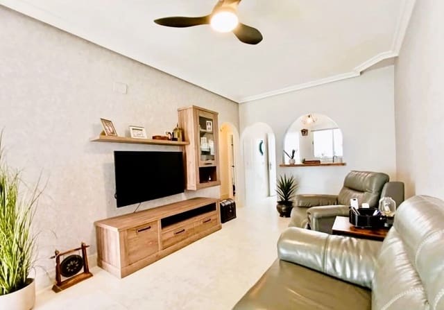 2 soverom Kjedet enebolig til salgs i San Miguel de Salinas med svømmebasseng garasje - € 229 995 (Ref: 9450630)