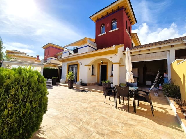 3 bedroom Villa for sale in Cabo Roig, Orihuela with pool - € 349,995 (Ref: 9450631)