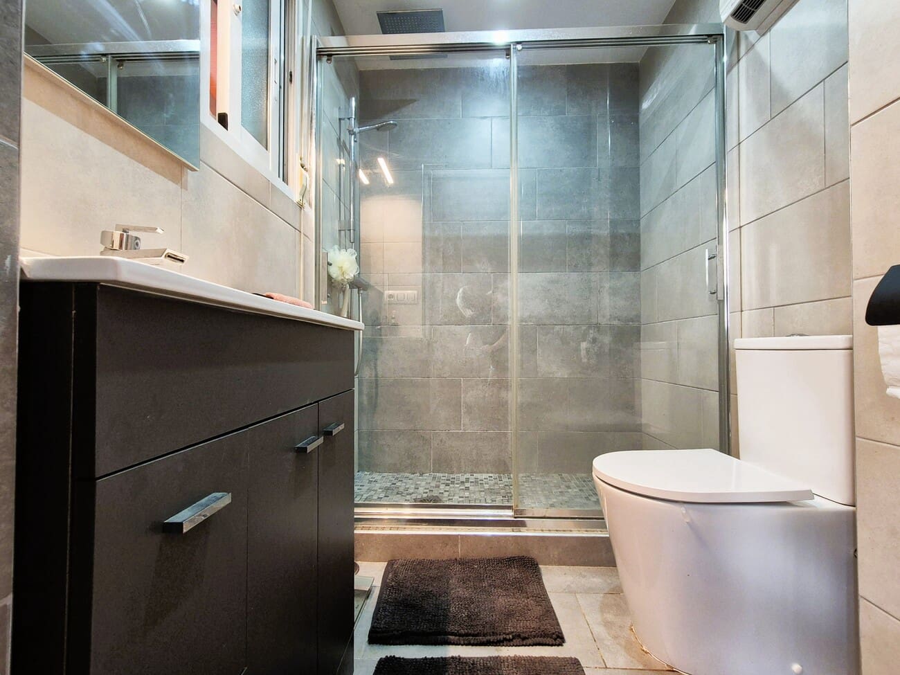 3 bedroom Villa for sale in Cabo Roig with pool - € 349,995 (Ref: 9450631)