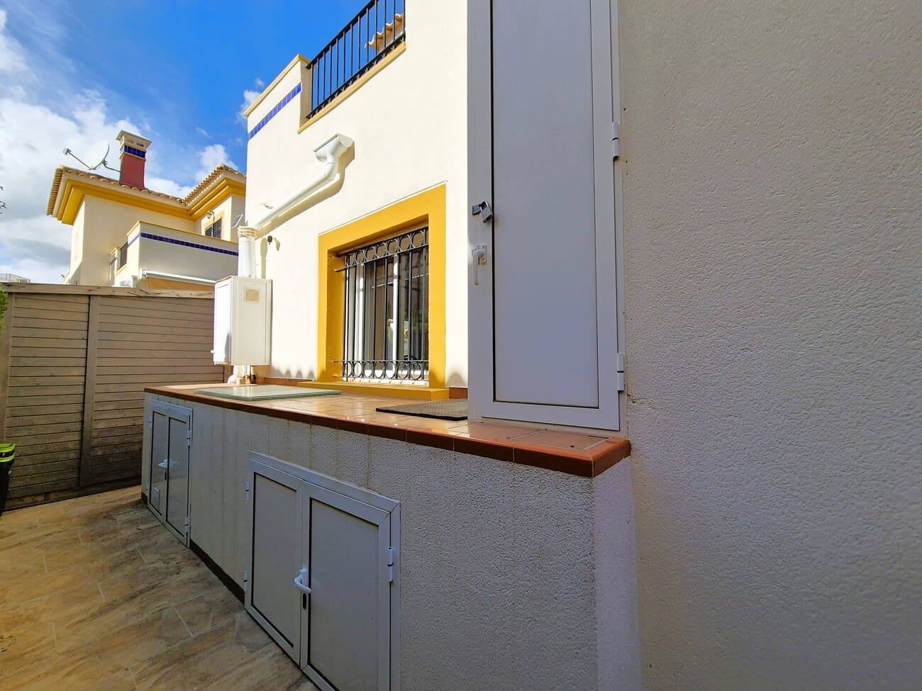 3 bedroom Villa for sale in Cabo Roig with pool - € 349,995 (Ref: 9450631)