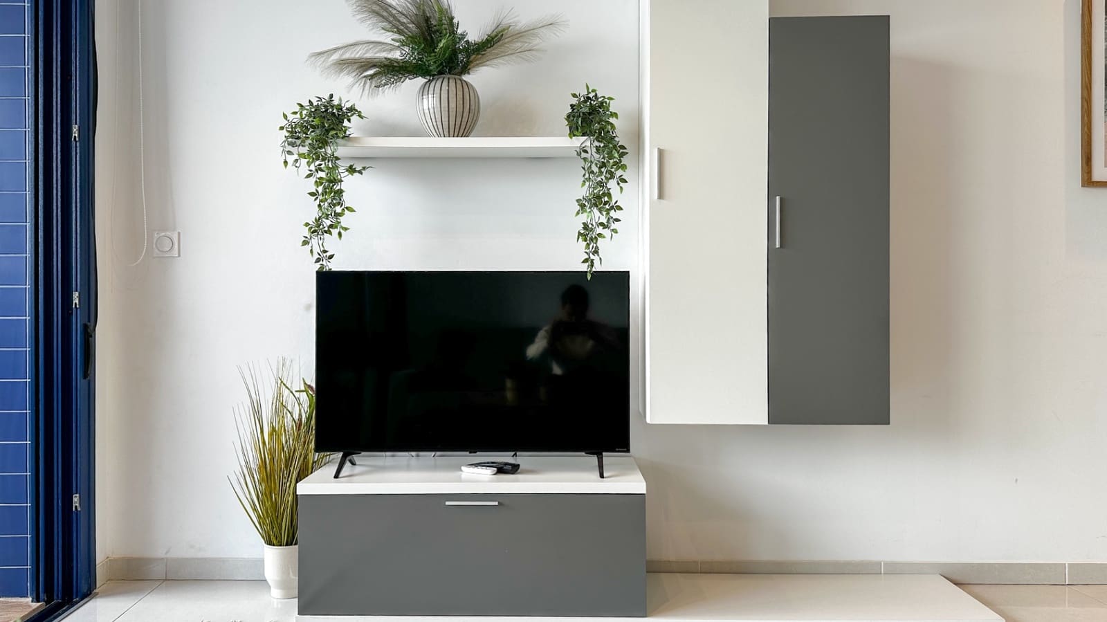 2 bedroom Apartment for sale in Torrevieja with garage - € 420,000 (Ref: 9450636)