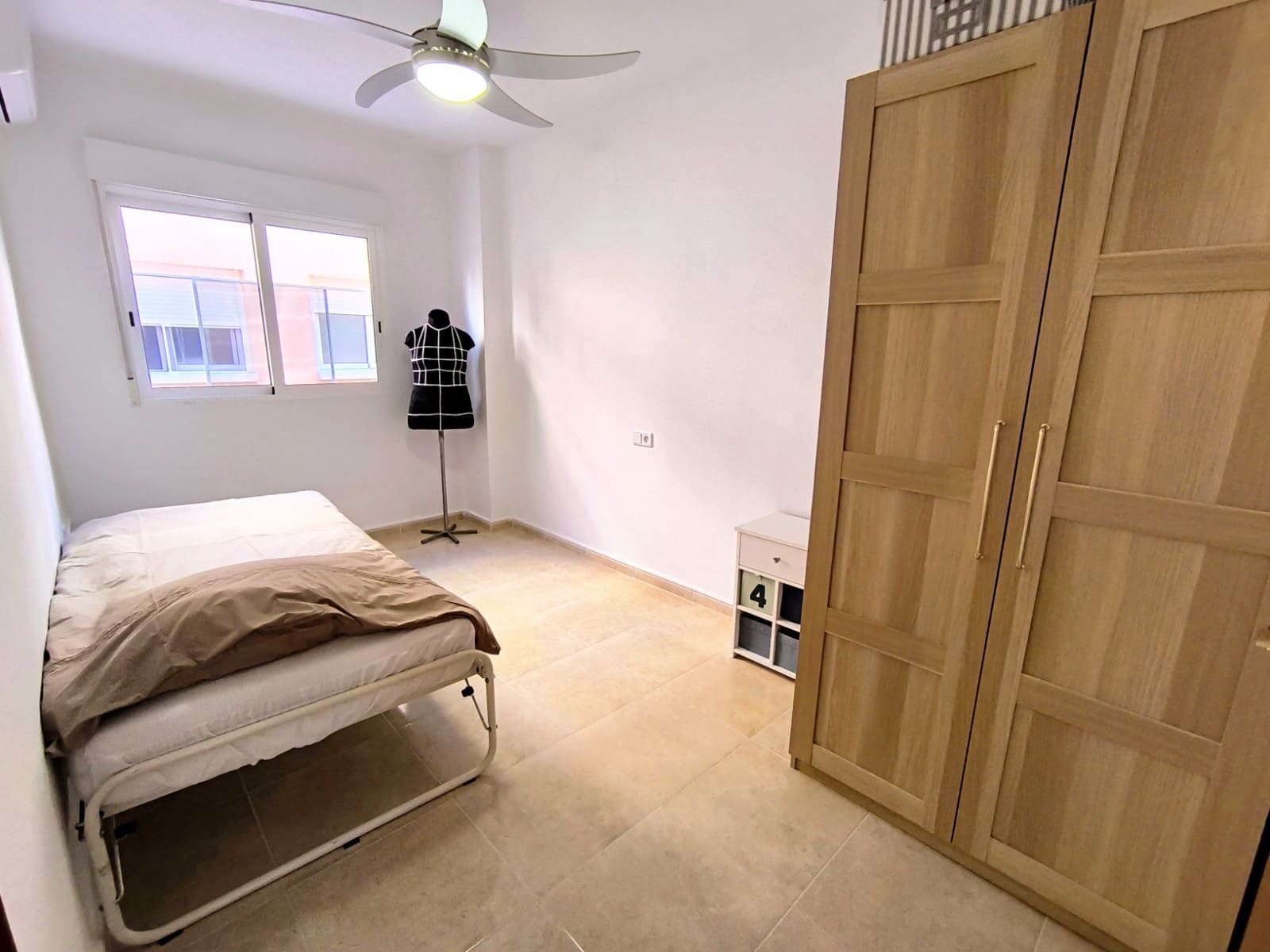 Casa de 4 habitaciones en Bigastro en venta con piscina garaje - 219.000 € (Ref: 9459709)