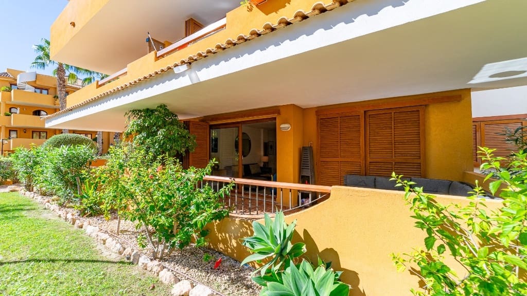 2 bedroom Apartment for sale in Orihuela - € 265,000 (Ref: 9459718)