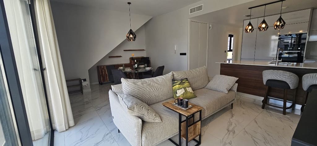 2 bedroom Apartment for sale in Orihuela - € 330,000 (Ref: 9459719)