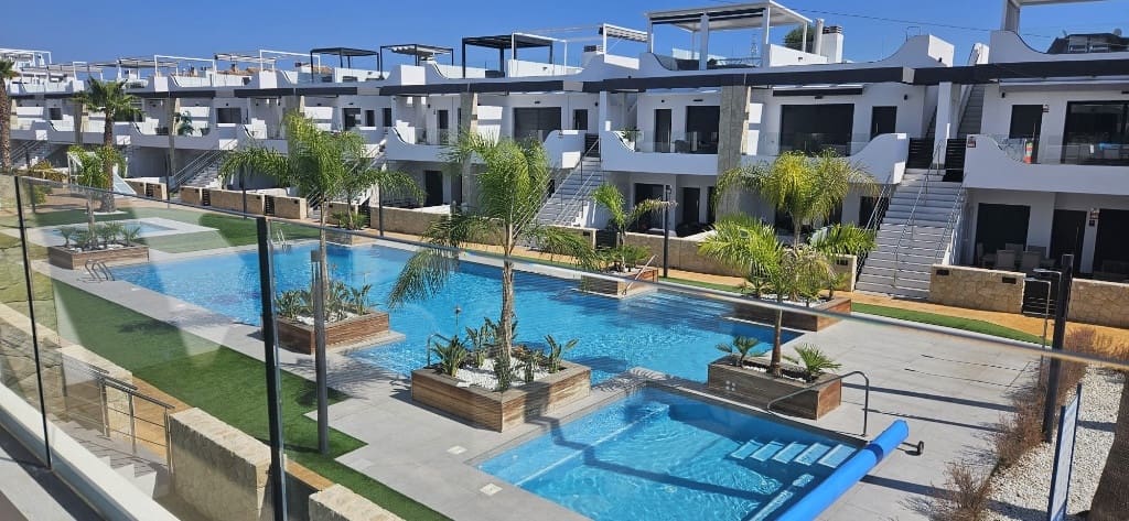 2 bedroom Apartment for sale in Orihuela - € 330,000 (Ref: 9459719)