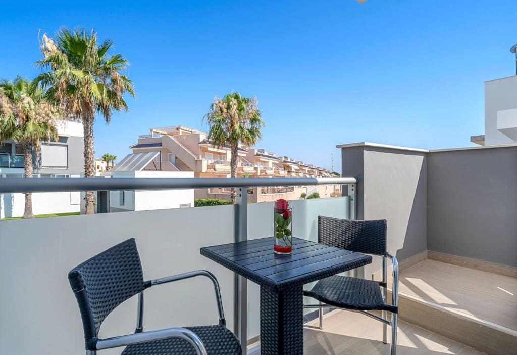 2 bedroom Apartment for sale in Orihuela - € 279,000 (Ref: 9459720)
