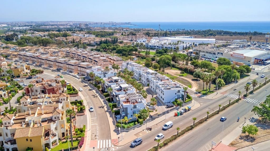 2 bedroom Apartment for sale in Orihuela - € 279,000 (Ref: 9459720)