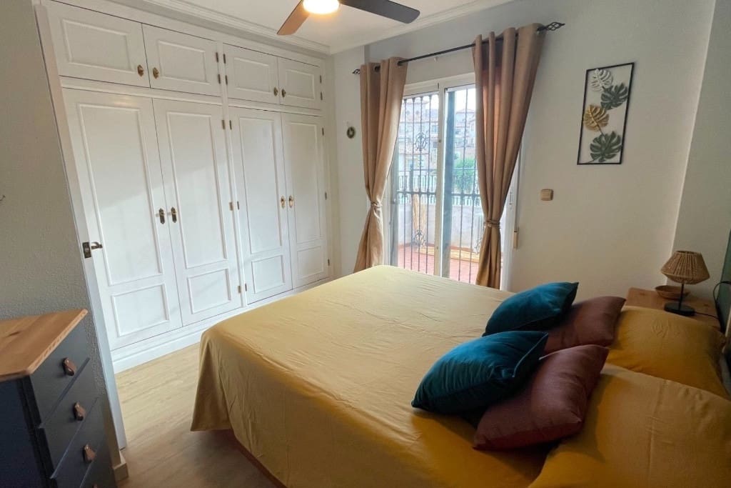 3 makuuhuone Omakotitalo myytävänä paikassa Orihuela - 249 000 € (Ref: 9459723)