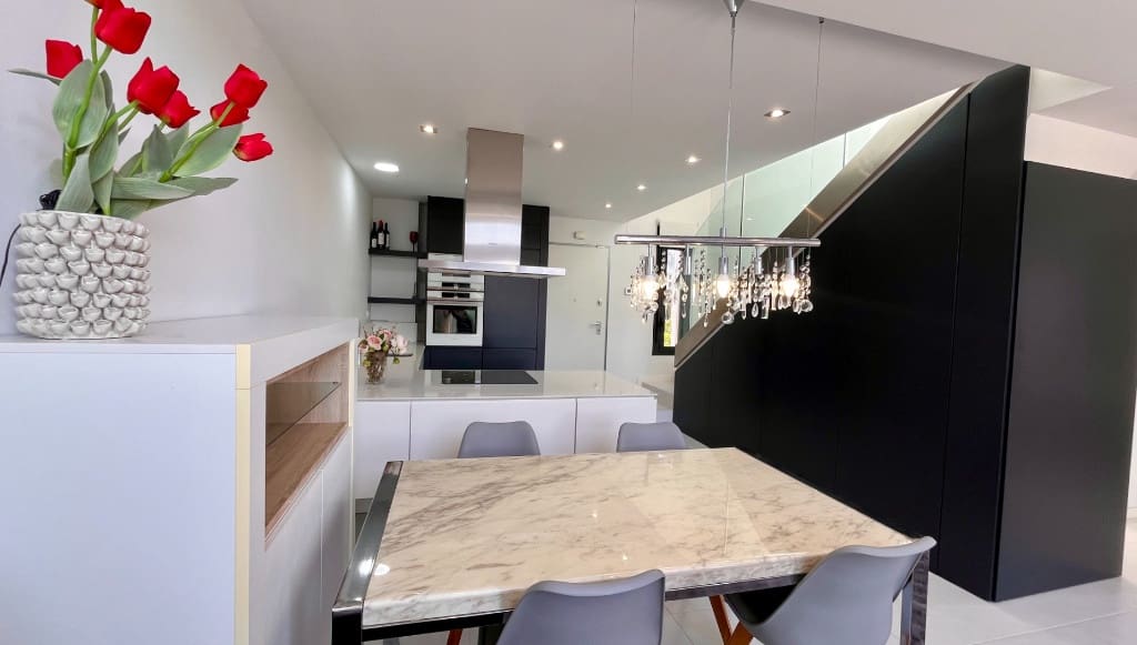 3 sypialnia Dom na sprzedaż w Orihuela - 585 000 € (Ref: 9459724)