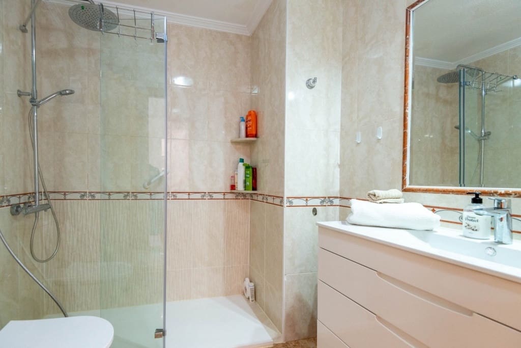 2 bedroom Apartment for sale in Orihuela - € 219,000 (Ref: 9459725)