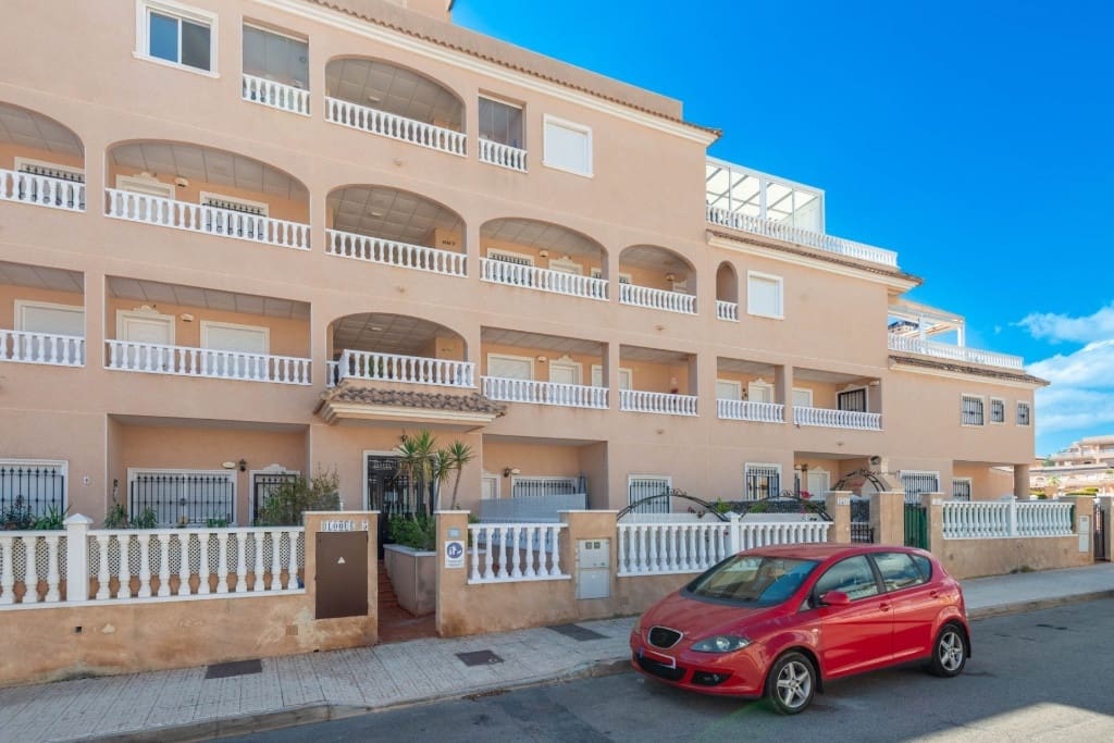 2 bedroom Apartment for sale in Orihuela - € 219,000 (Ref: 9459725)