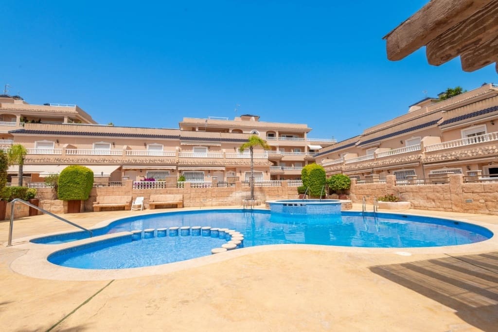 2 bedroom Apartment for sale in Orihuela - € 219,000 (Ref: 9459725)