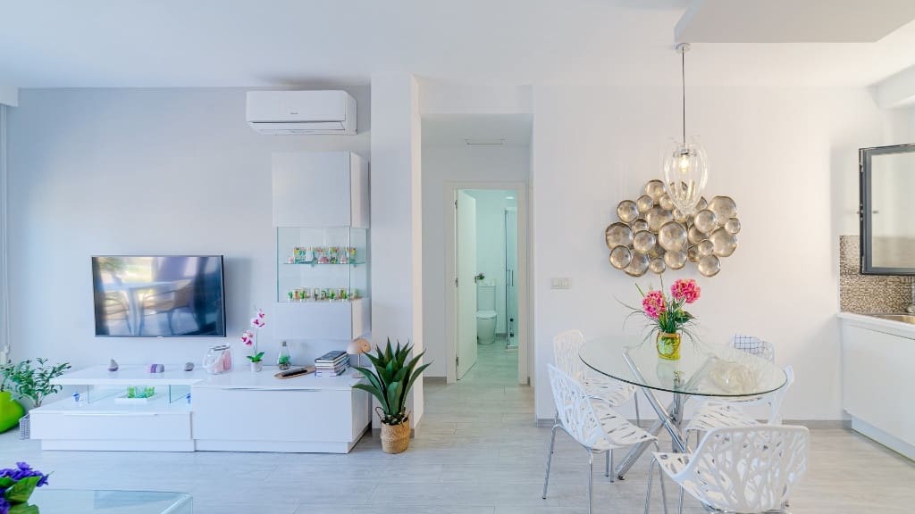 2 bedroom Apartment for sale in Orihuela - € 330,000 (Ref: 9459730)