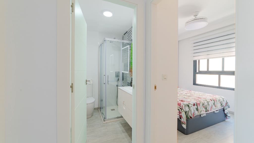 2 bedroom Apartment for sale in Orihuela - € 330,000 (Ref: 9459730)