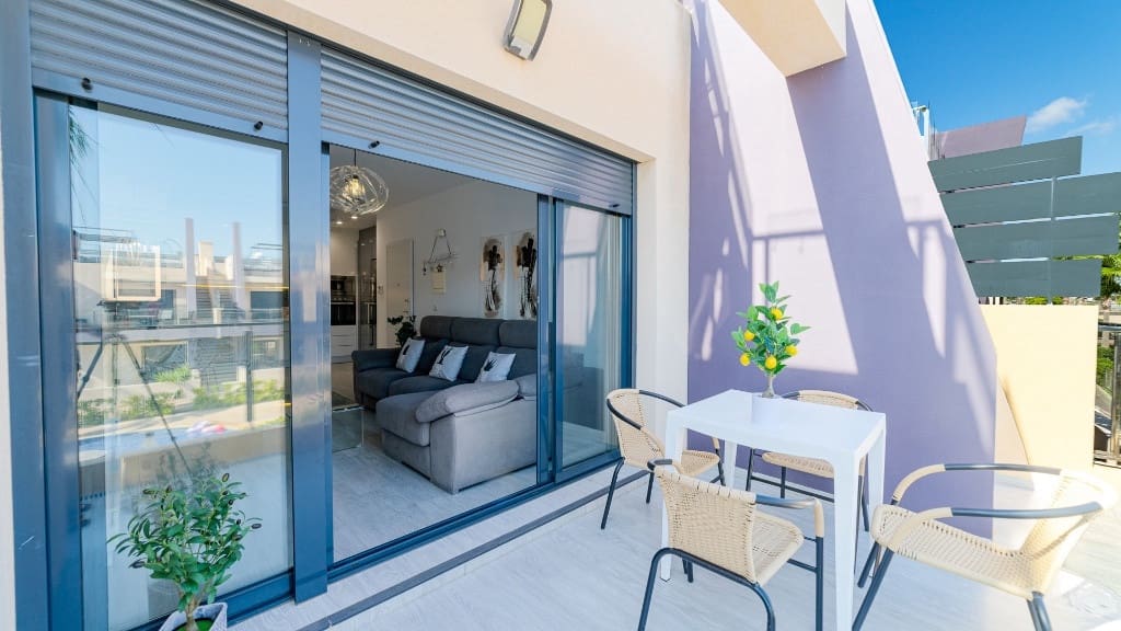 2 bedroom Apartment for sale in Orihuela - € 330,000 (Ref: 9459730)