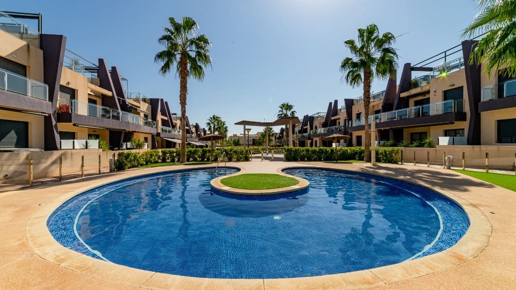 2 bedroom Apartment for sale in Orihuela - € 330,000 (Ref: 9459730)