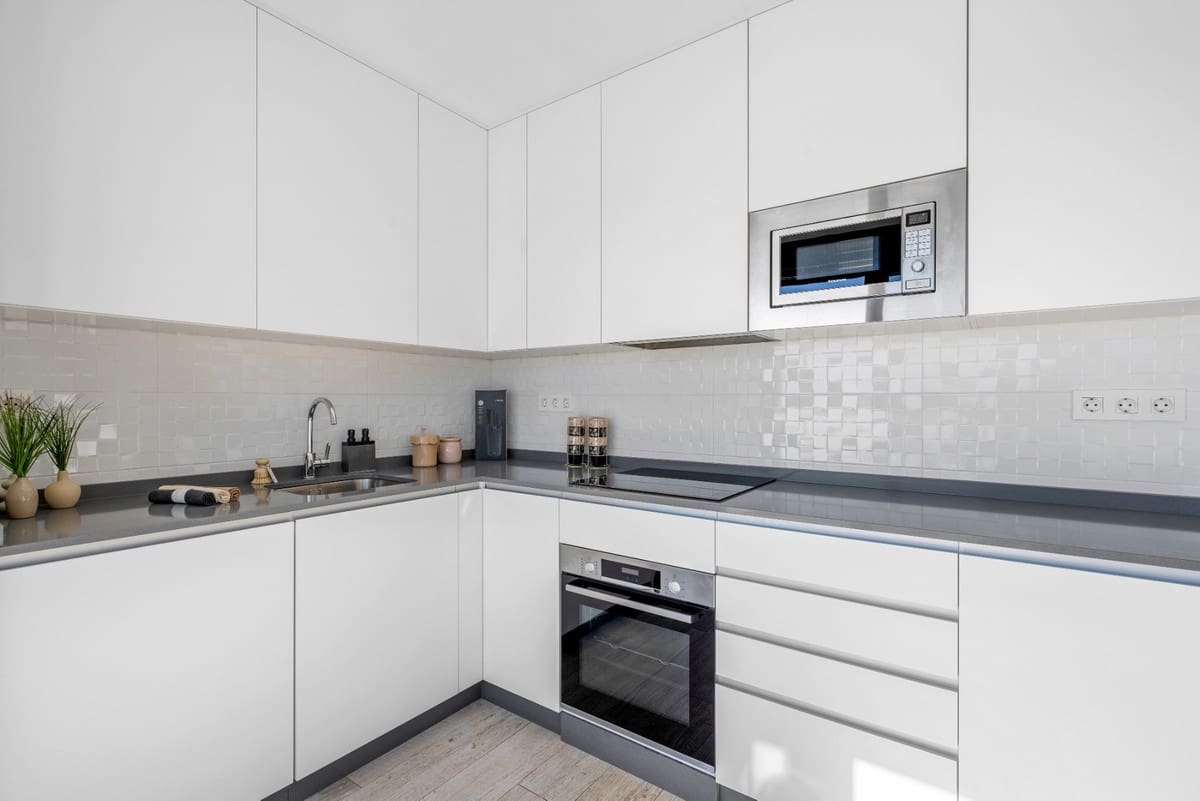 4 Zimmer Villa zu verkaufen in Los Alcazares mit Pool Garage - 649.000 € (Ref: 9459735)