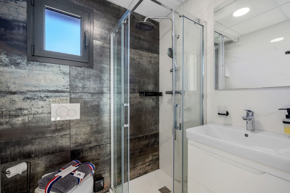 4 Zimmer Villa zu verkaufen in Los Alcazares mit Pool Garage - 649.000 € (Ref: 9459735)