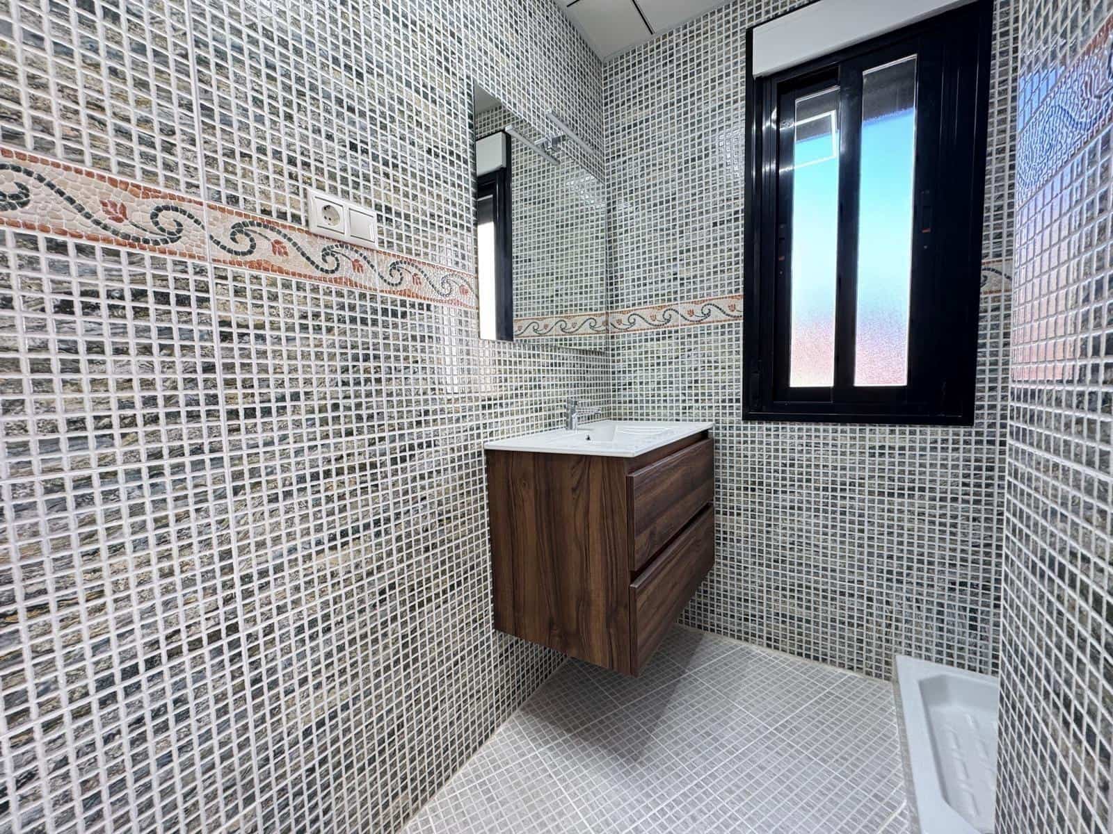 3 makuuhuone Huoneisto myytävänä paikassa Torrevieja - 189 900 € (Ref: 9464881)