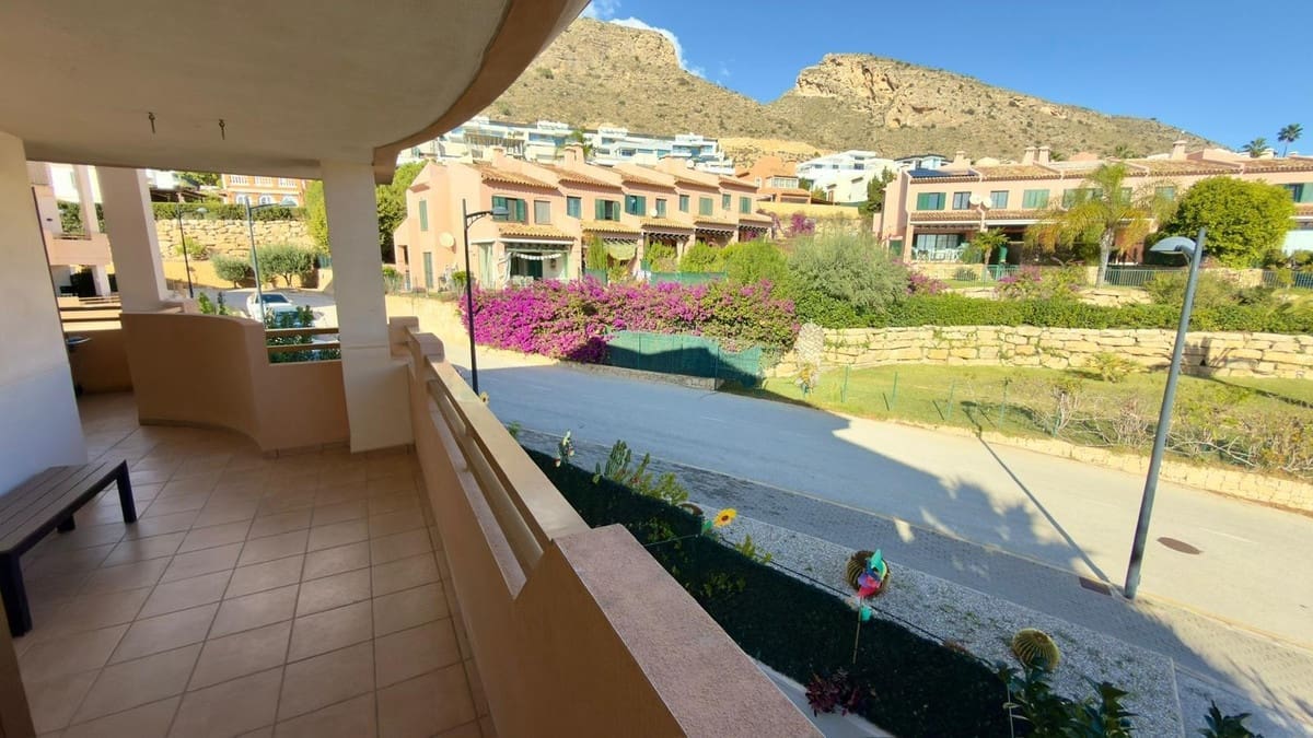 2 bedroom Apartment for sale in Finestrat - € 260,000 (Ref: 9486500)