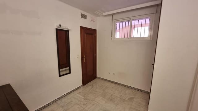 2 soveværelse Lejlighed til salg i Puerto Deportivo, Torrevieja - € 279.900 (Ref: 9486501)