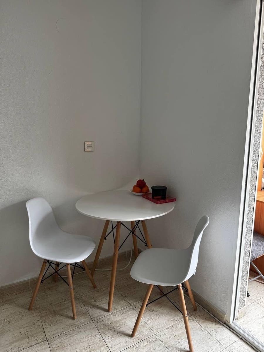 Studio til salgs i Torrevieja - € 95 000 (Ref: 9486504)