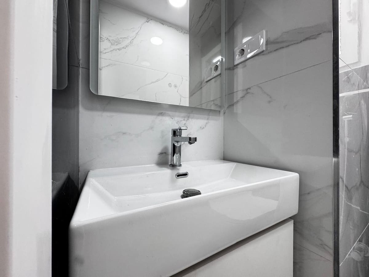 3 bedroom Apartment for sale in Torrevieja - € 189,900 (Ref: 9486505)