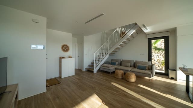 3 bedroom Bungalow for sale in Finestrat Pueblo, Finestrat - € 650,000 (Ref: 9486506)