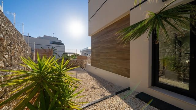 3 bedroom Bungalow for sale in Finestrat Pueblo, Finestrat - € 650,000 (Ref: 9486506)