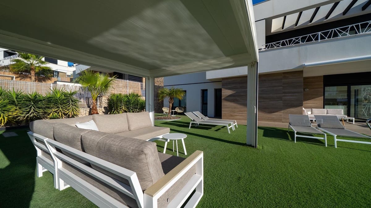 3 bedroom Bungalow for sale in Finestrat - € 650,000 (Ref: 9486506)