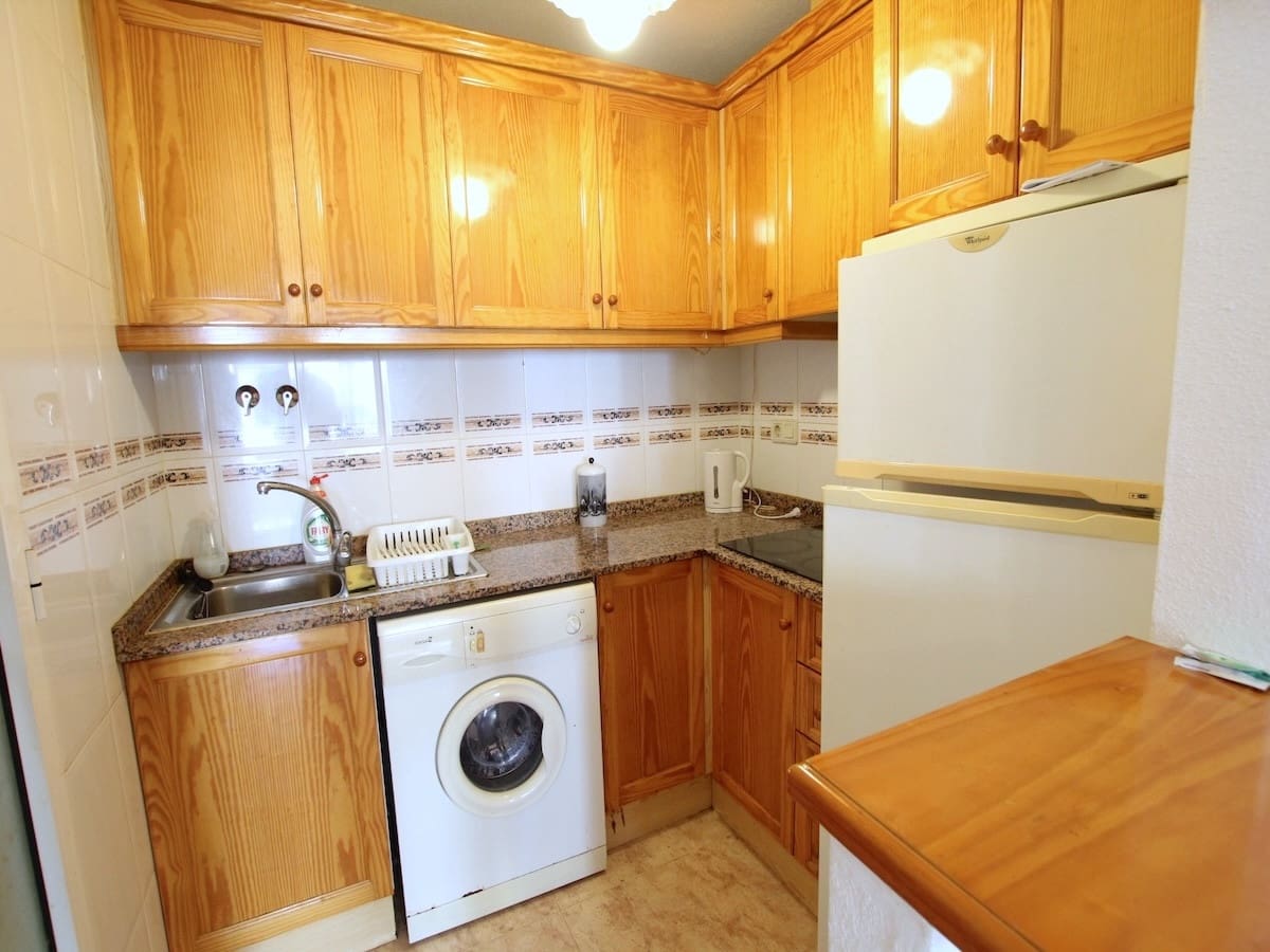 2 bedroom Townhouse for sale in Orihuela - € 135,000 (Ref: 9486516)