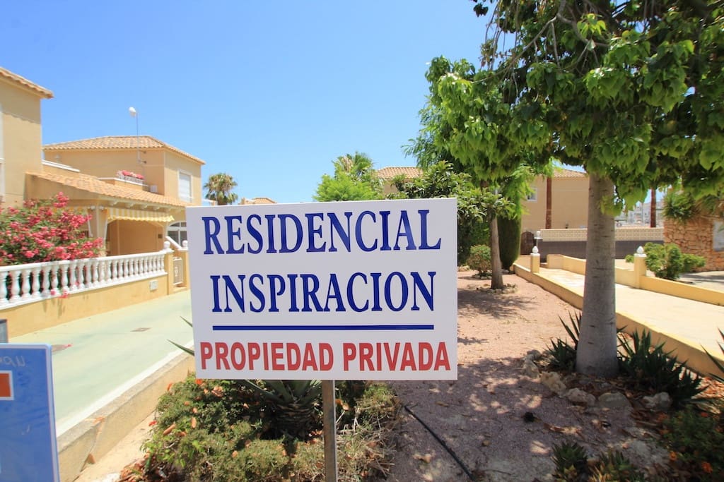 2 bedroom Townhouse for sale in Orihuela - € 135,000 (Ref: 9486516)