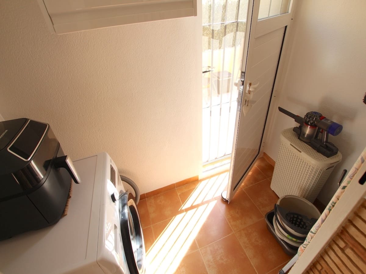 3 bedroom Villa for sale in Guardamar del Segura - € 325,000 (Ref: 9486518)