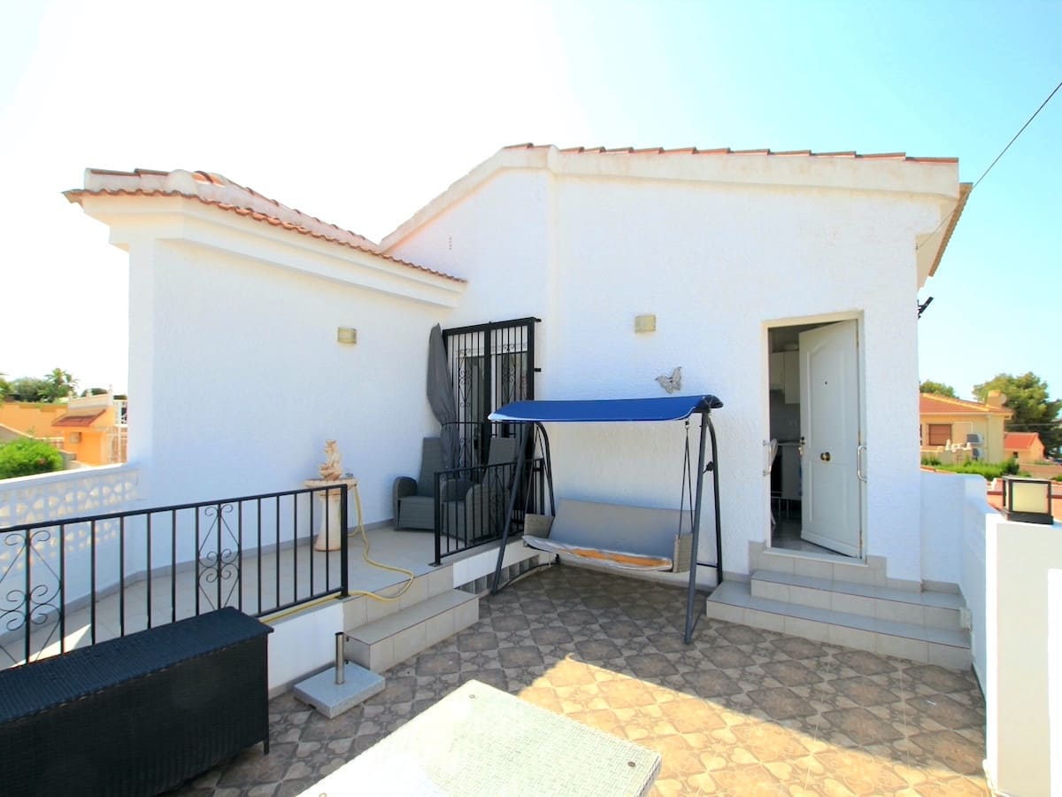 3 bedroom Villa for sale in Rojales - € 399,950 (Ref: 9486519)