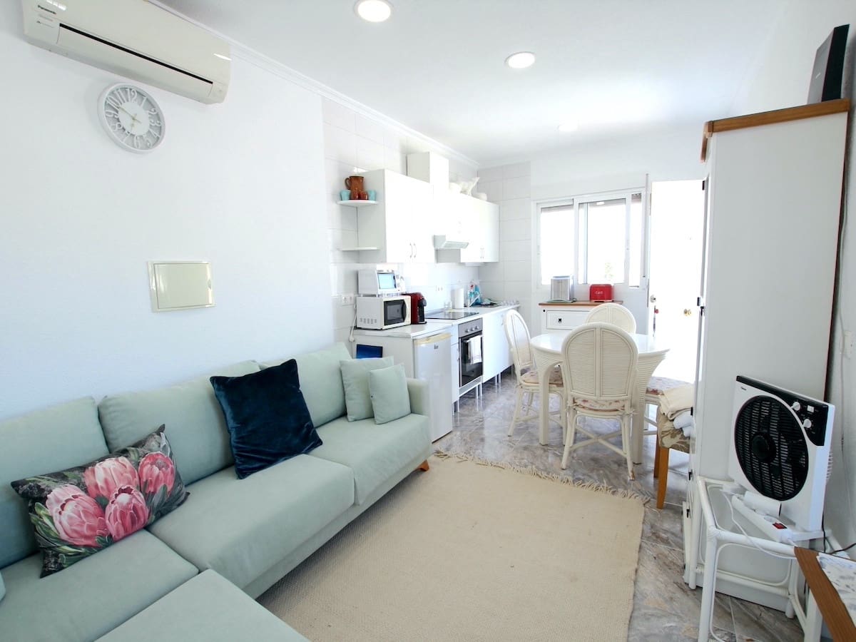 3 bedroom Villa for sale in Rojales - € 399,950 (Ref: 9486519)