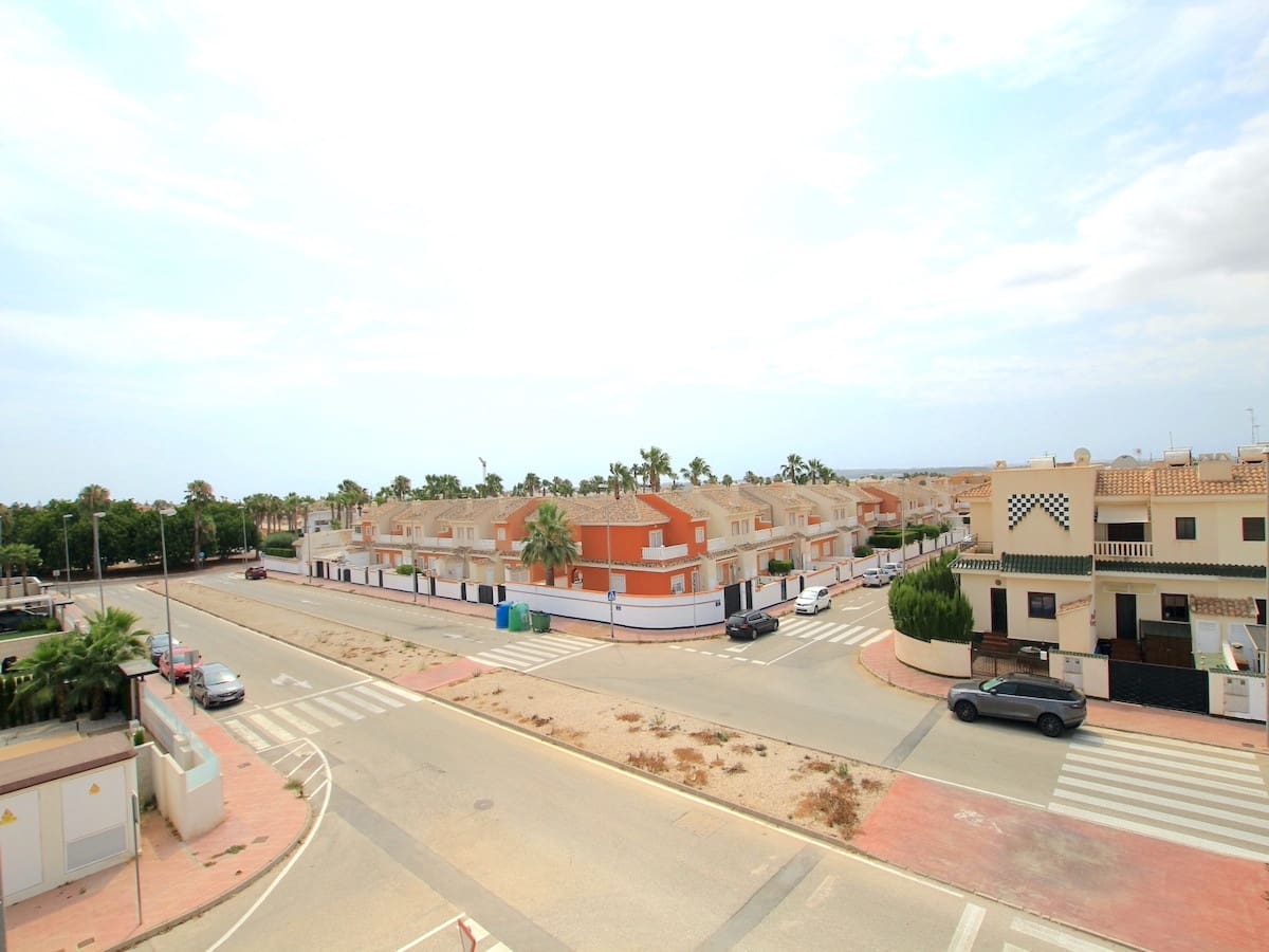 4 bedroom Villa for sale in Rojales - € 565,000 (Ref: 9486521)